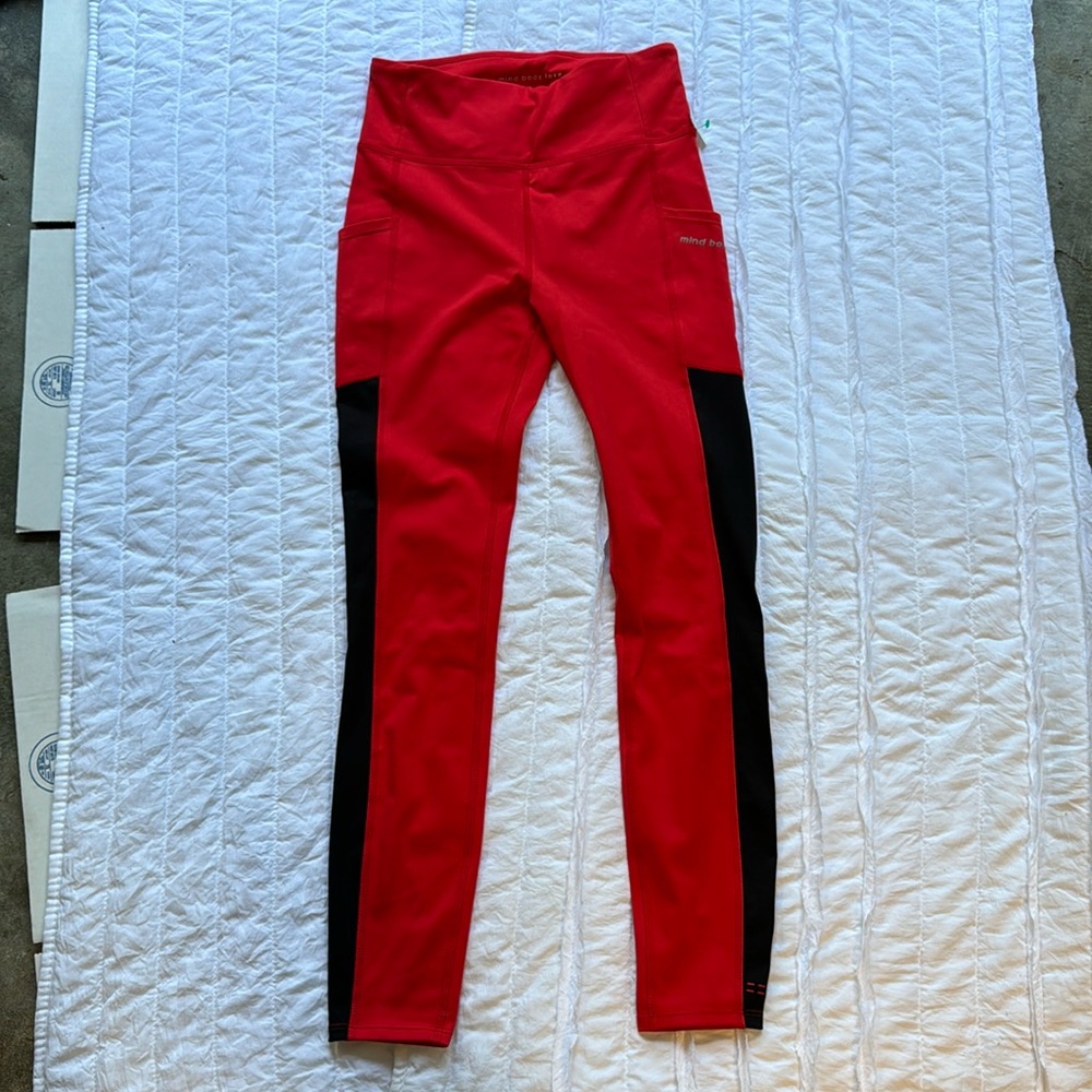Mind body love yoga leggings